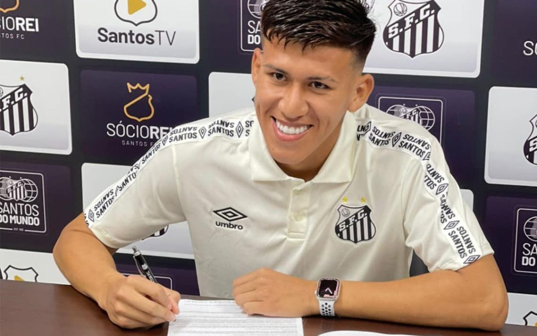 LEONARDO ZABALA RENUEVA SU CONTRATO PROFESIONAL CON SANTOS F.C