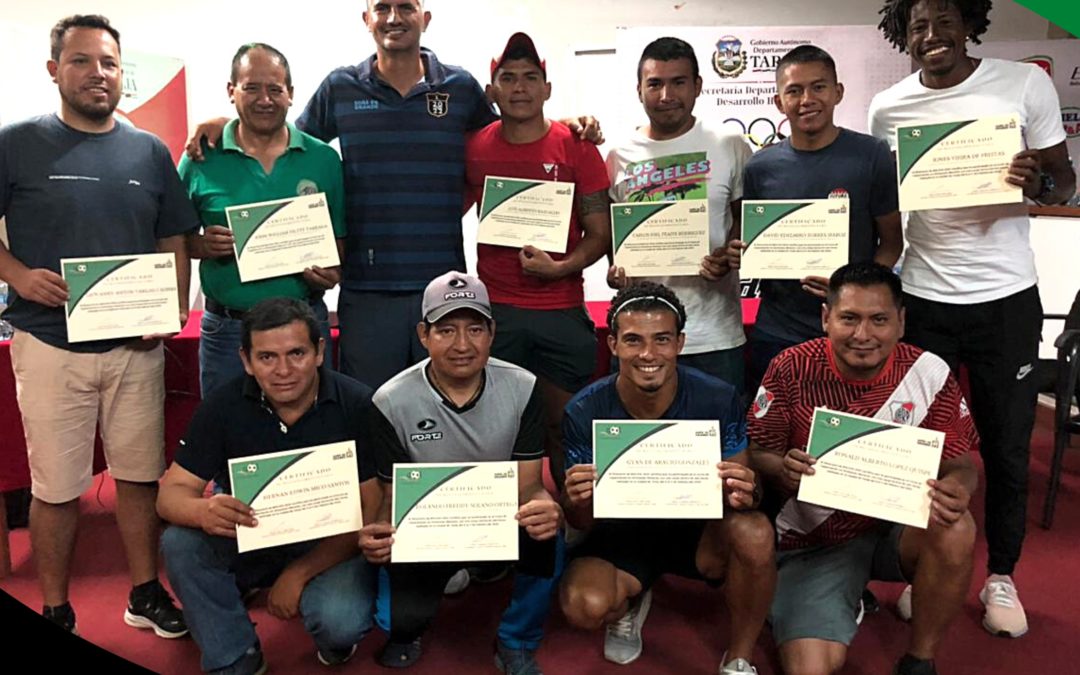 FINAL DEL CURSO PARA ENTRENADORES EN TARIJA.⚽️👤